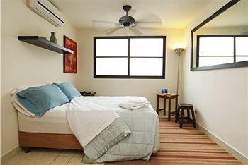 Art Deco Suites Cancun